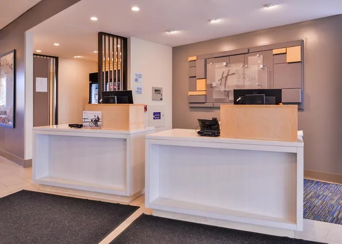 Express & - Mall Of America - Msp Airport By Ihg