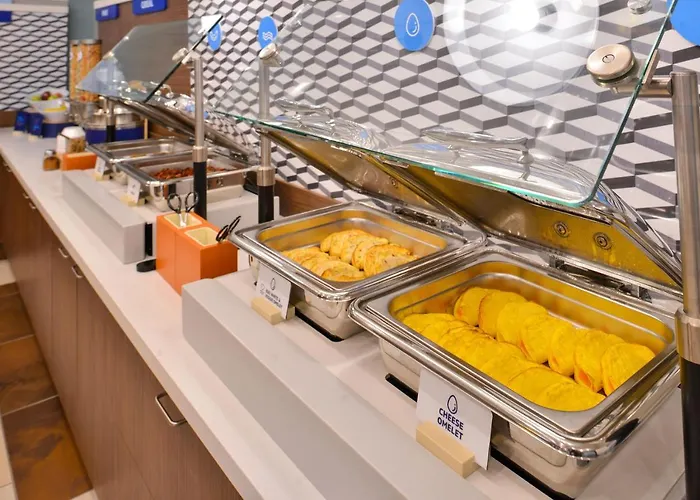 Hotel Express & - Mall Of America - Msp Airport By Ihg Bloomington